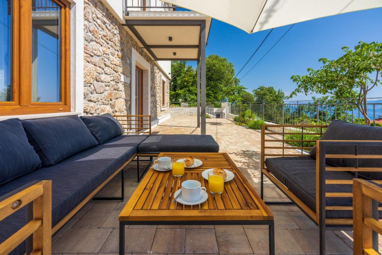 Villa Antani With Heated Pool, Sauna & Jacuzzi Crikvenica Kültér fotó