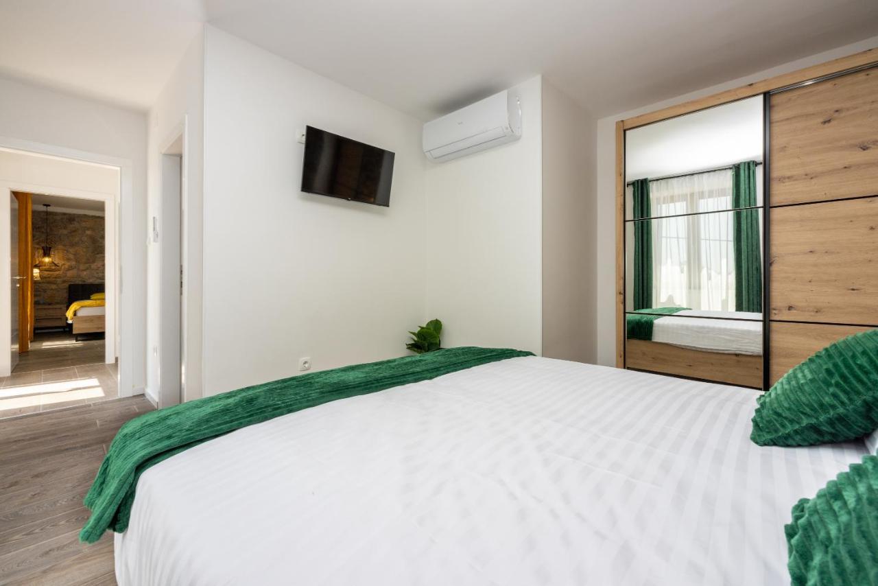 Villa Antani With Heated Pool, Sauna & Jacuzzi Crikvenica Kültér fotó