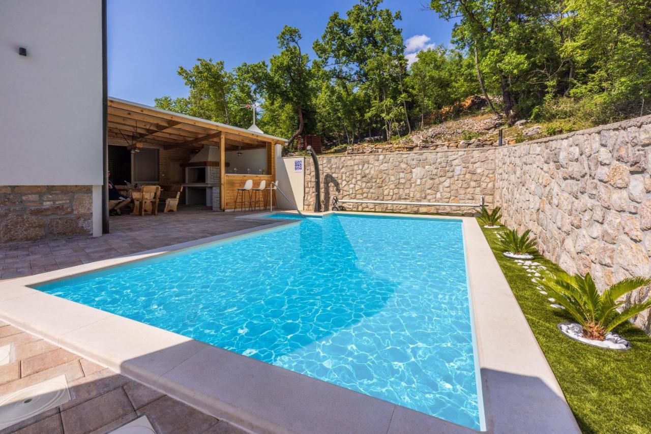 Villa Antani With Heated Pool, Sauna & Jacuzzi Crikvenica Kültér fotó