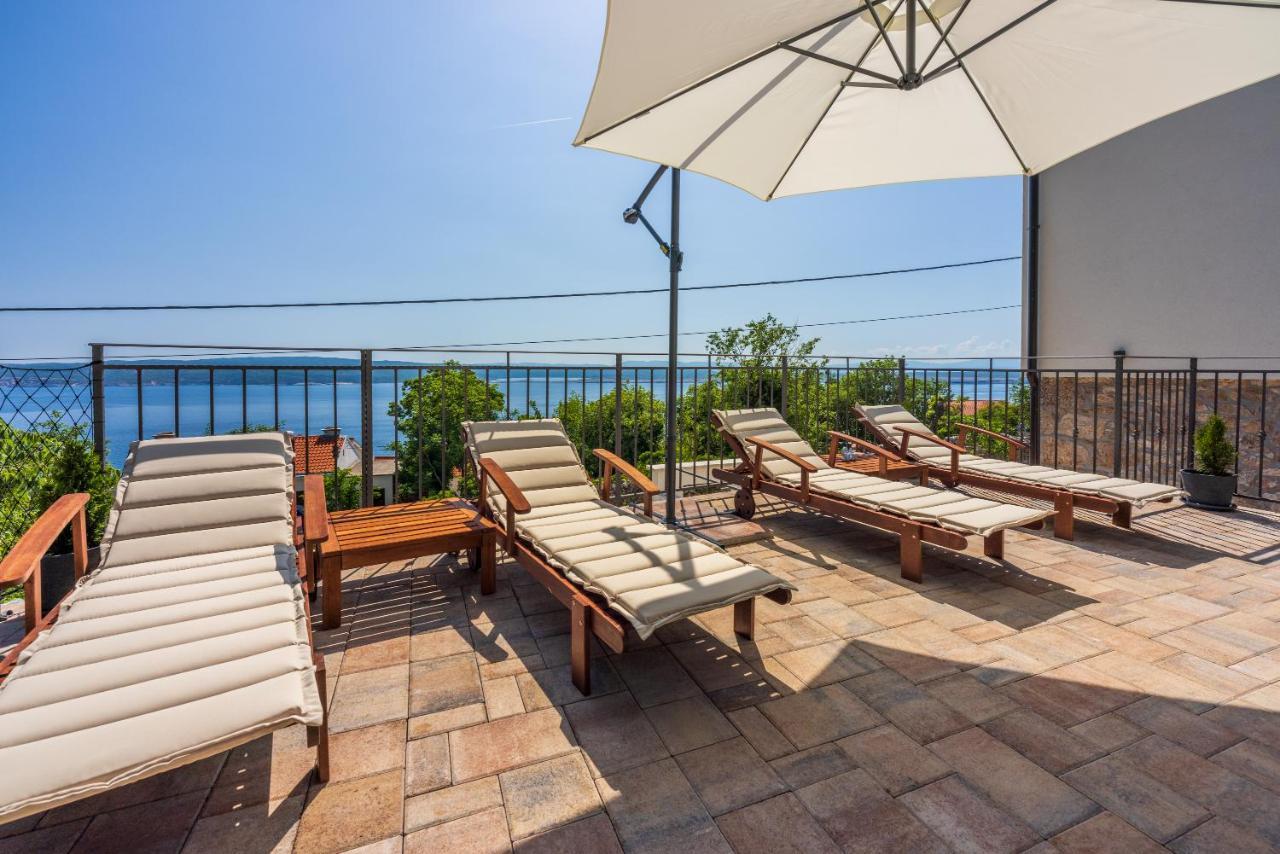 Villa Antani With Heated Pool, Sauna & Jacuzzi Crikvenica Kültér fotó